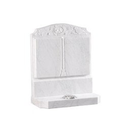 Geere & Pepper Memorials